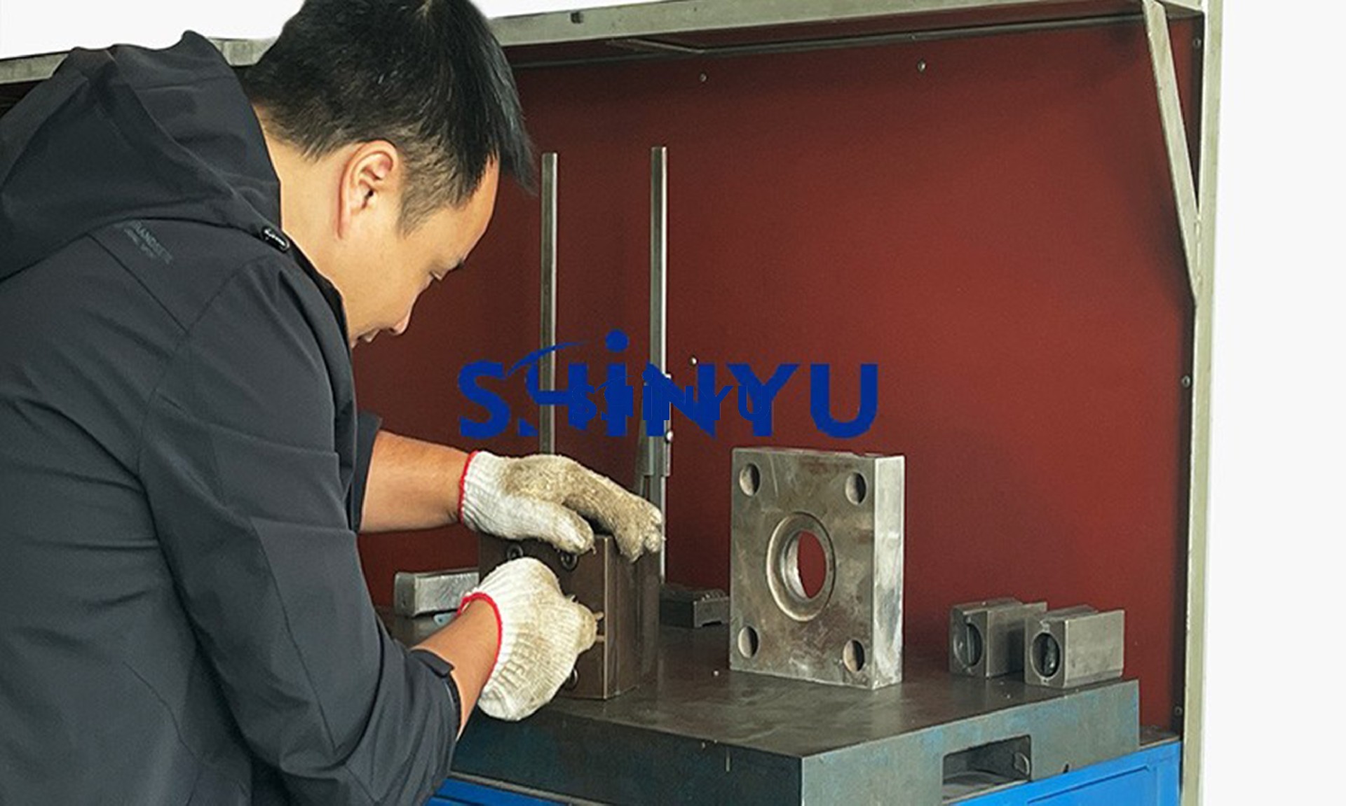 模具检测(1).jpg